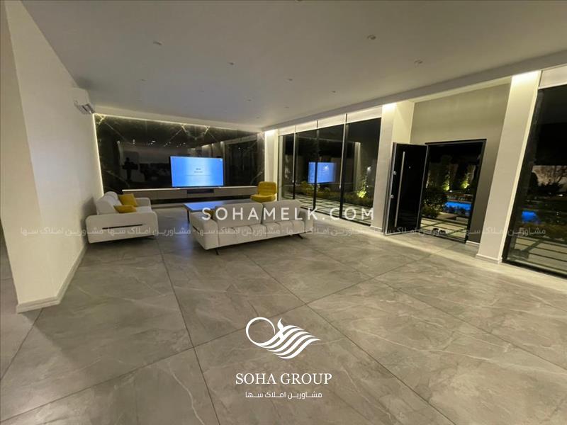 1000متر باغ ویلا با طراحی فوق العاده زیبا و مدرن درشهرک زعفرانیه  کردان کرج