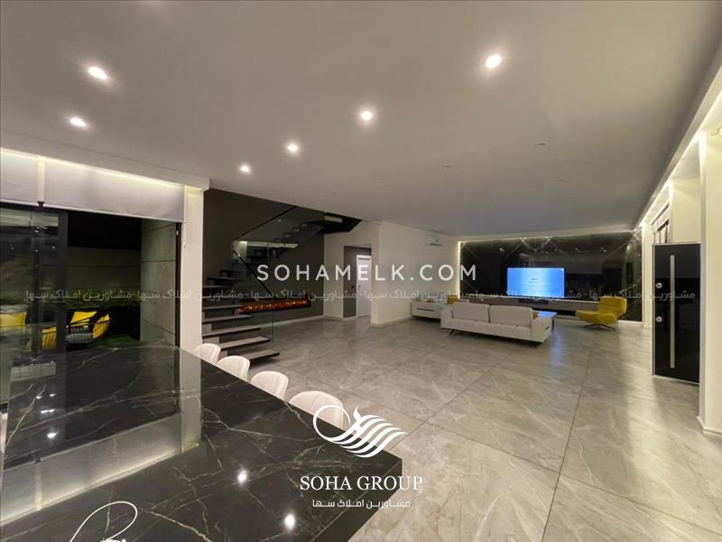 1000متر باغ ویلا با طراحی فوق العاده زیبا و مدرن درشهرک زعفرانیه  کردان کرج