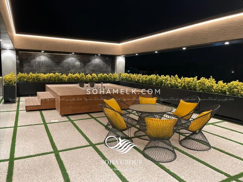 1000متر باغ ویلا با طراحی فوق العاده زیبا و مدرن درشهرک زعفرانیه  کردان کرج