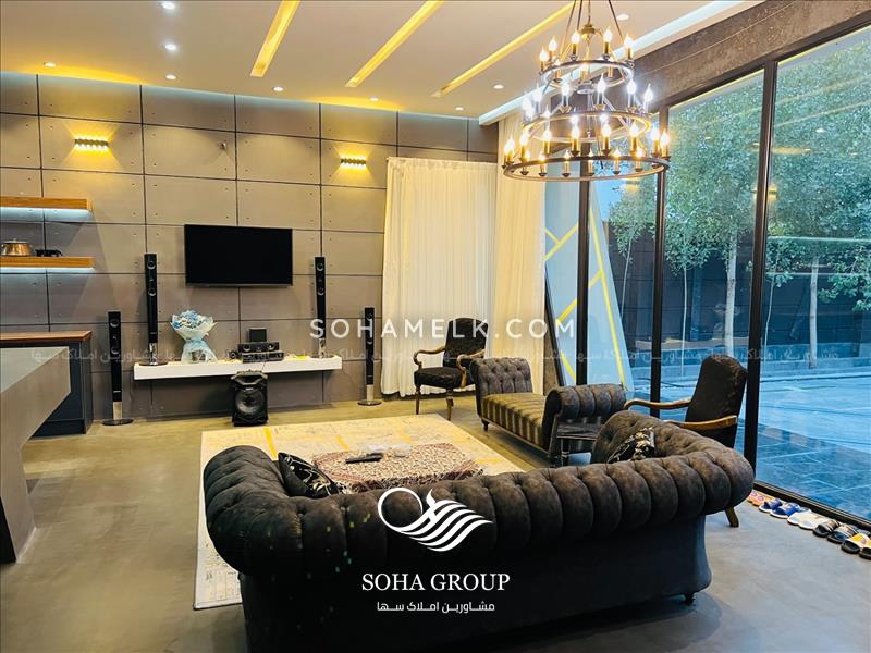 1050متر باغ ویلا مدرن و لوکس در وحیدیه شهریار