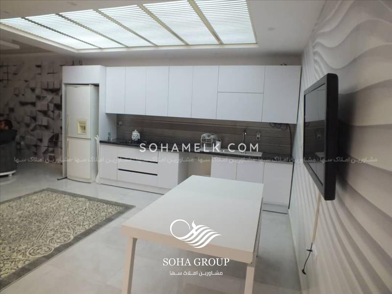 1100متر باغ ویلا مدرن در شهریار (لوکیشن عالی)