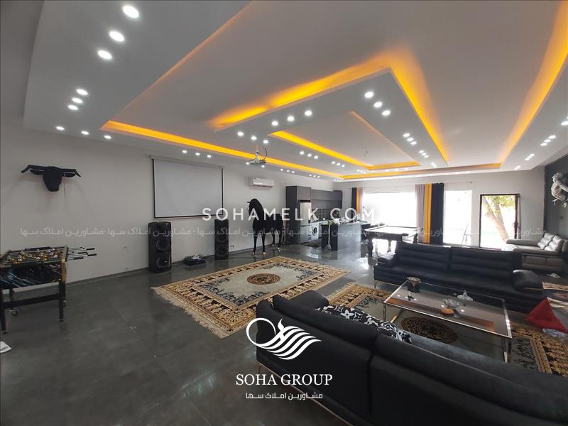 1000متر باغ ویلا لوکس و مدرن در شهریار