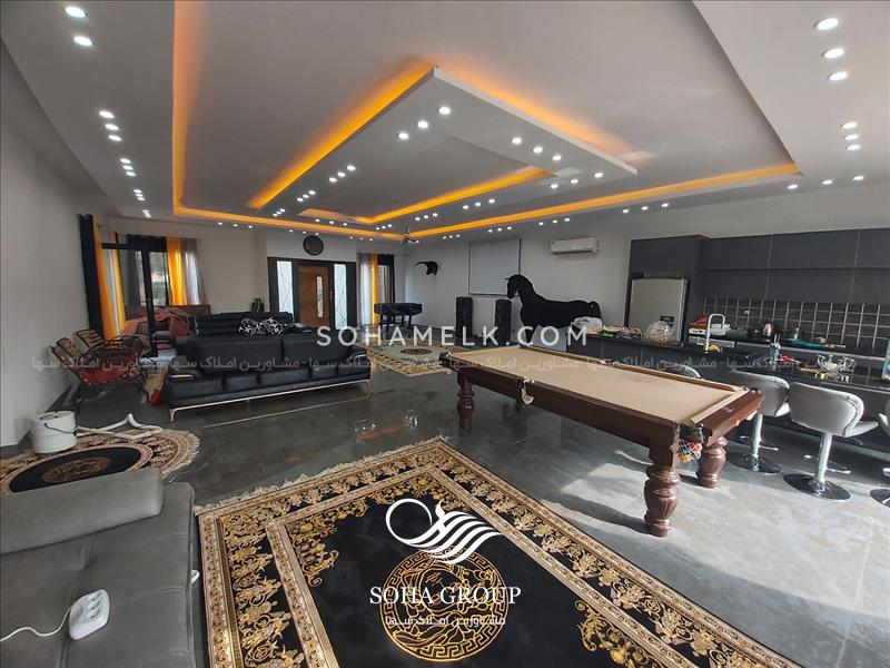 1000متر باغ ویلا لوکس و مدرن در شهریار