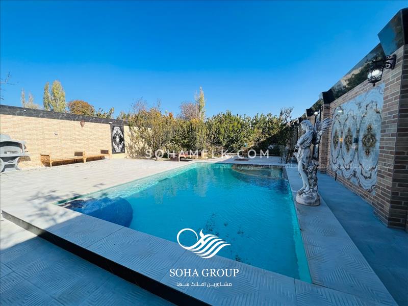 1300متر باغ ویلا مدرن و لوکس در دهکده ویلایی کردزار