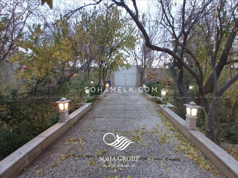 810متر باغ ویلا کلاسیک و سرسبز در ملاردویلای جنوبی