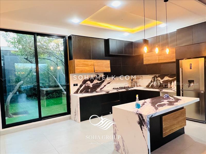 750متر باغ ویلا مدرن و لوکس در منطقه ملارد 