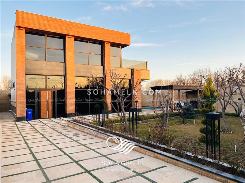 750متر باغ ویلا مدرن و لوکس در منطقه سرسبزکوشکک 