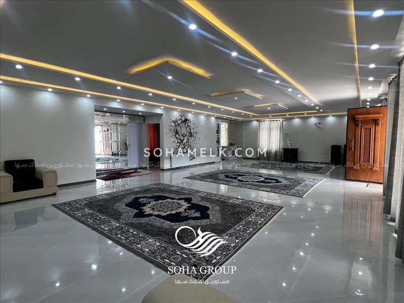 1500متر باغ ویلا لوکس و کلاسیک در ملارد ویلای جنوبی