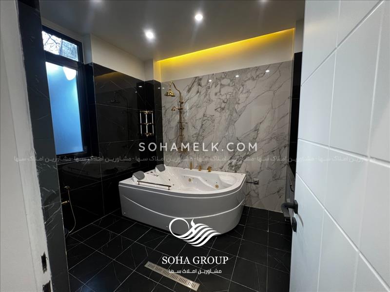 1000مترباغ ویلای فوق العاده لوکس و مدرن در شهرک والفجر شهریار