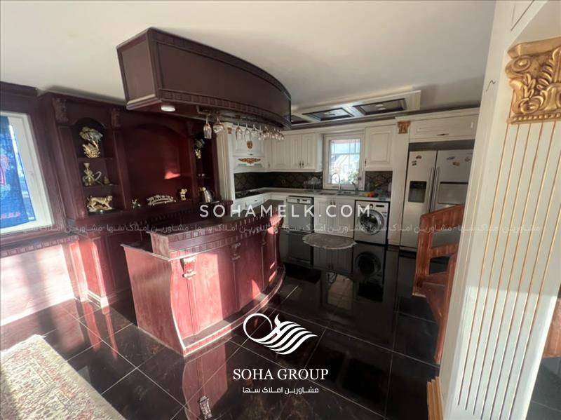 1250متر باغ ویلا لاکچری و مدرن در شهرک زعفرانیه جنوب کردان کرج