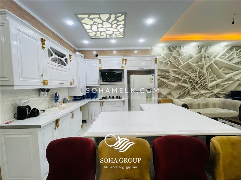 860متر باغ ویلا کلاسیک و سرسبز در لم آباد ملارد