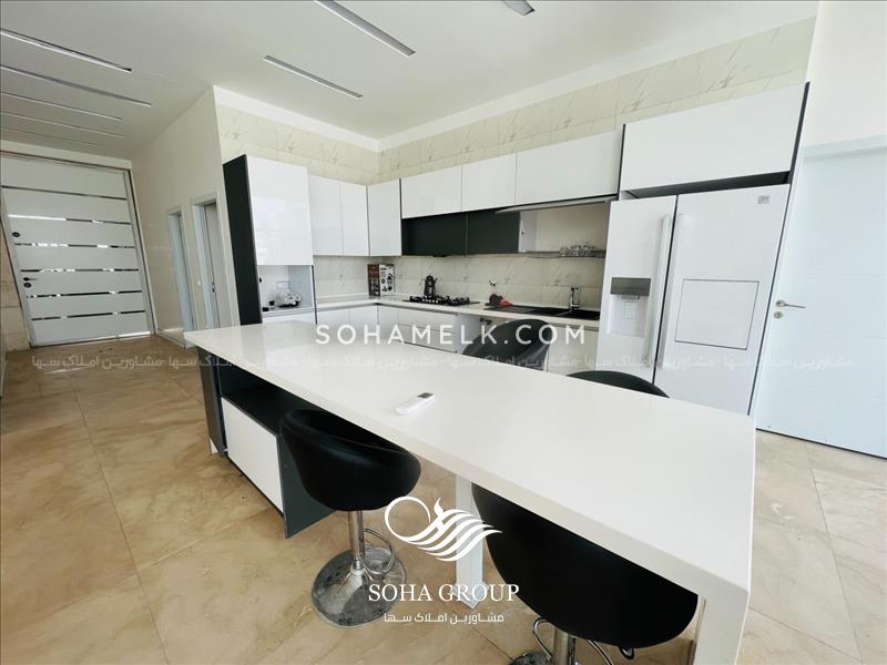 رهن و اجاره سالانه 850متر باغ ویلا لوکس و مدرن در منطقه ملارد