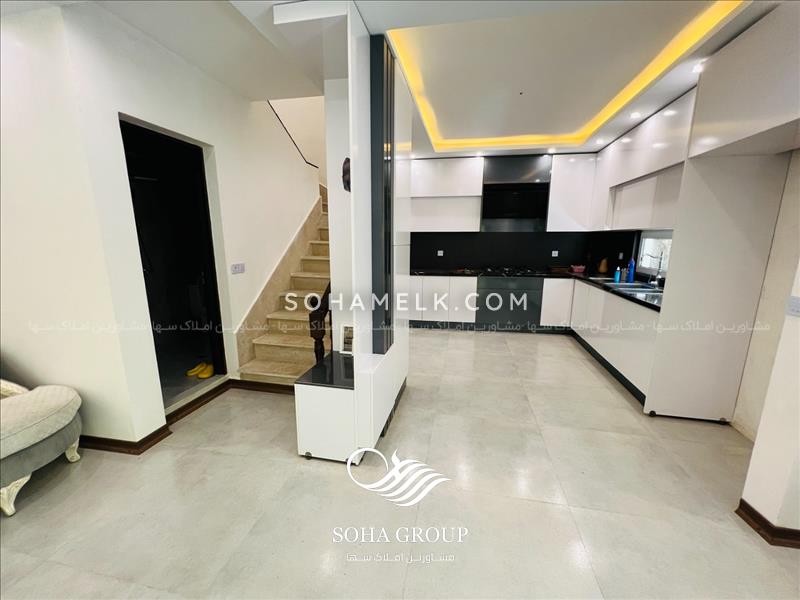 700متر باغ ویلا فوق العاده زیبا و سرسبز در ملارد ویلای جنوبی