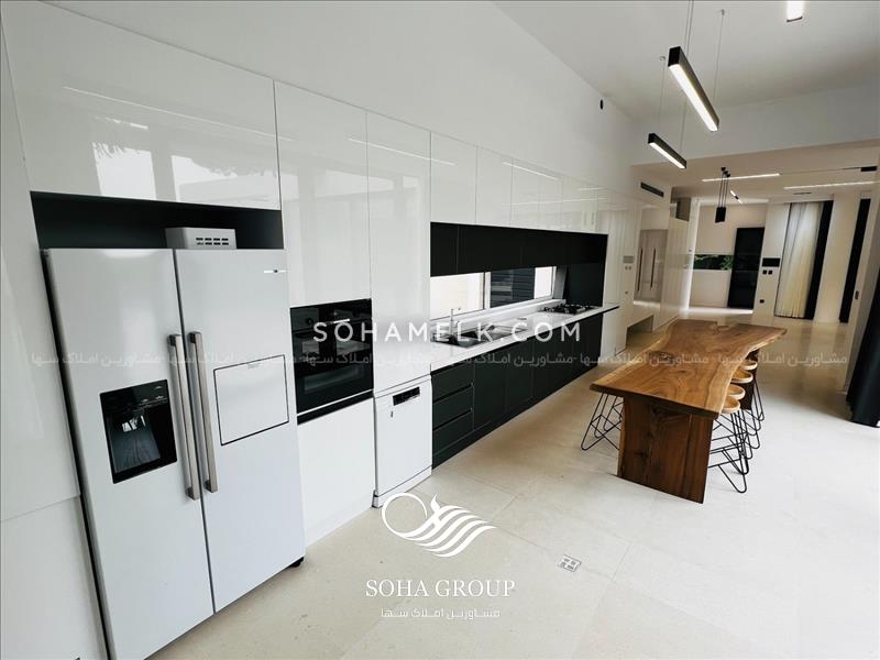 1500متر باغ ویلا با طراحی فوق العاده جذاب در منطقه صفادشت