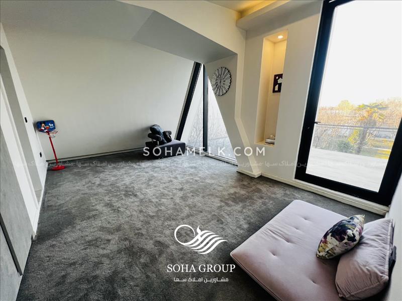 1500 متر باغ ویلا با معماری اروپایی و بسیار لوکس در قلب شهریار