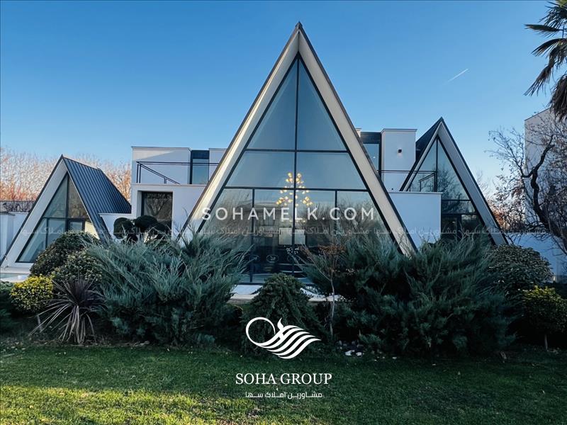 1500 متر باغ ویلا با معماری اروپایی و بسیار لوکس در قلب شهریار