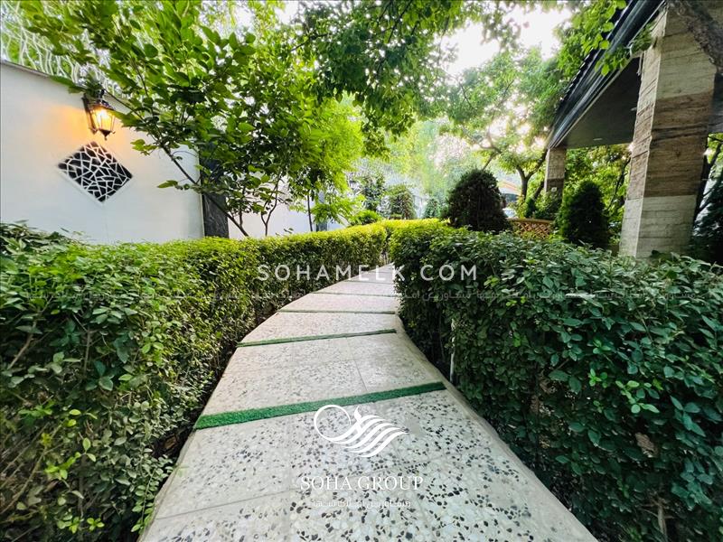 580 متر باغ ویلا فوق العاده زیبا در لم آباد ملارد