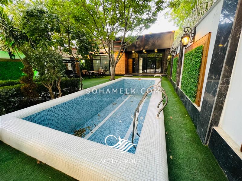 580 متر باغ ویلا فوق العاده زیبا در لم آباد ملارد