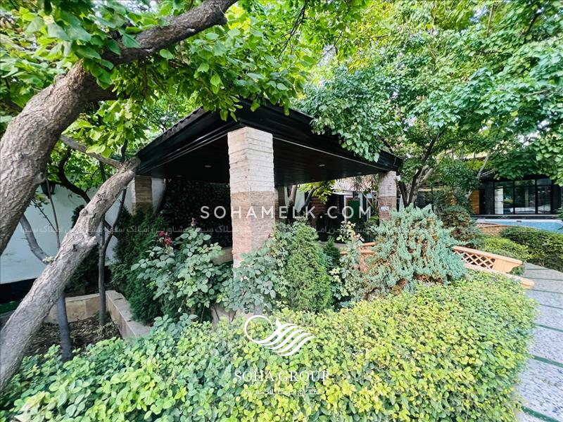 580 متر باغ ویلا فوق العاده زیبا در لم آباد ملارد