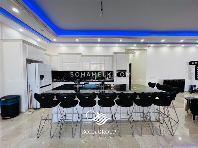 1000 متر باغ ویلا لوکس و زیبا در رزکان شهریار