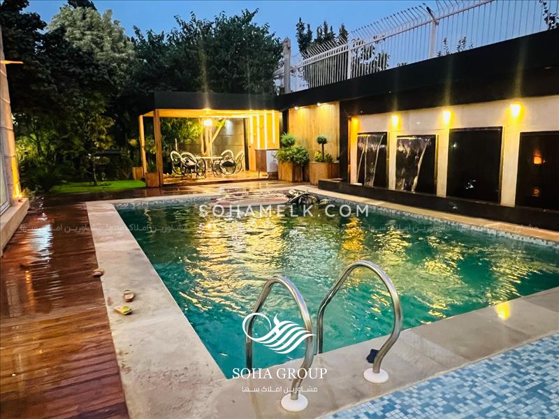 باغ ویلا 1150 متری لوکس و کلاسیک در لم آباد ملارد