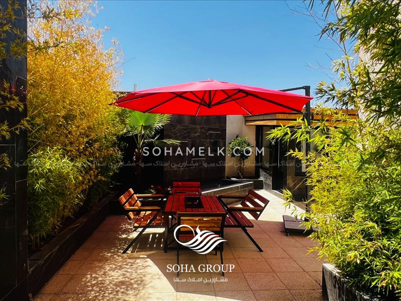 1800 متر باغ ویلا مدرن ولاکچری داخل شهرک ویلایی در صفادشت