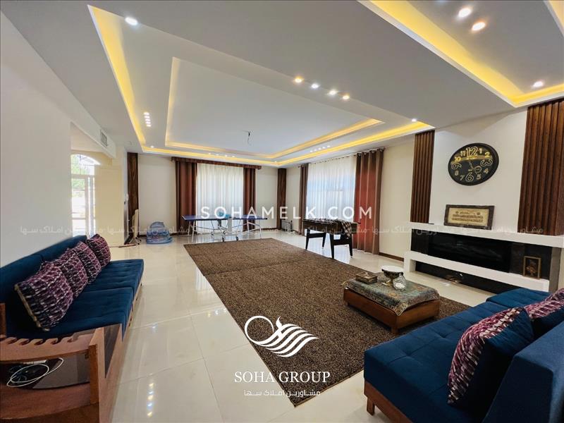 960 متر باغ ویلا کلاسیک داخل مجموعه در باغدشت شهریار