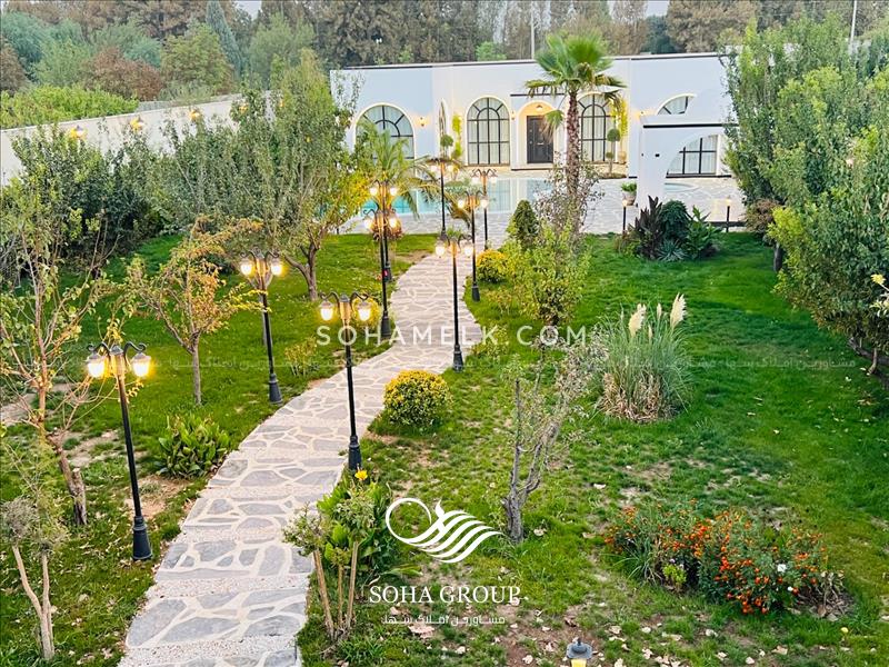 1120 متر باغ ویلا با طراحی  مدرن ارگانیک (بوهو ) و دیدنی در محمدشهرکرج