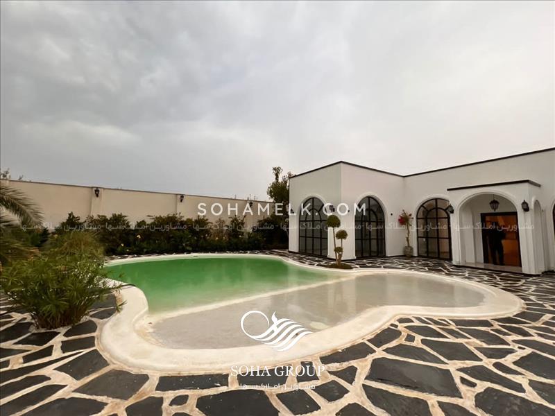 1120 متر باغ ویلا با طراحی  مدرن ارگانیک (بوهو ) و دیدنی در محمدشهرکرج