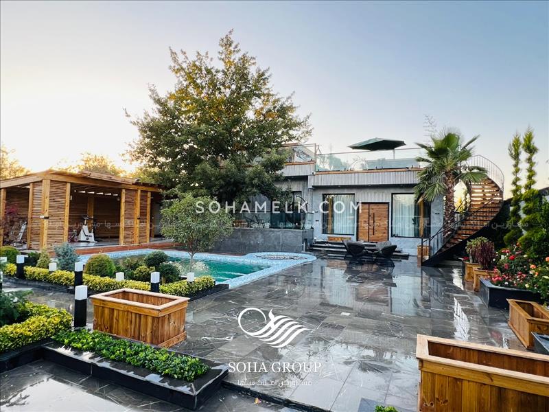 زیباترین باغ ویلای خوشنام با 200 متر روف گاردن 