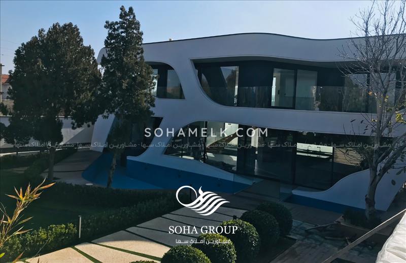 زیباترین و بروزترین باغ ویلای شهرک زعفرانیه کرج