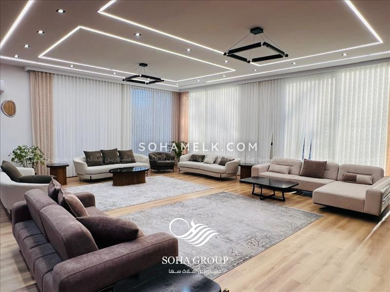 ویلاباغ باشکوه  با 220 متر ویلای لوکس در محمدشهر کرج 