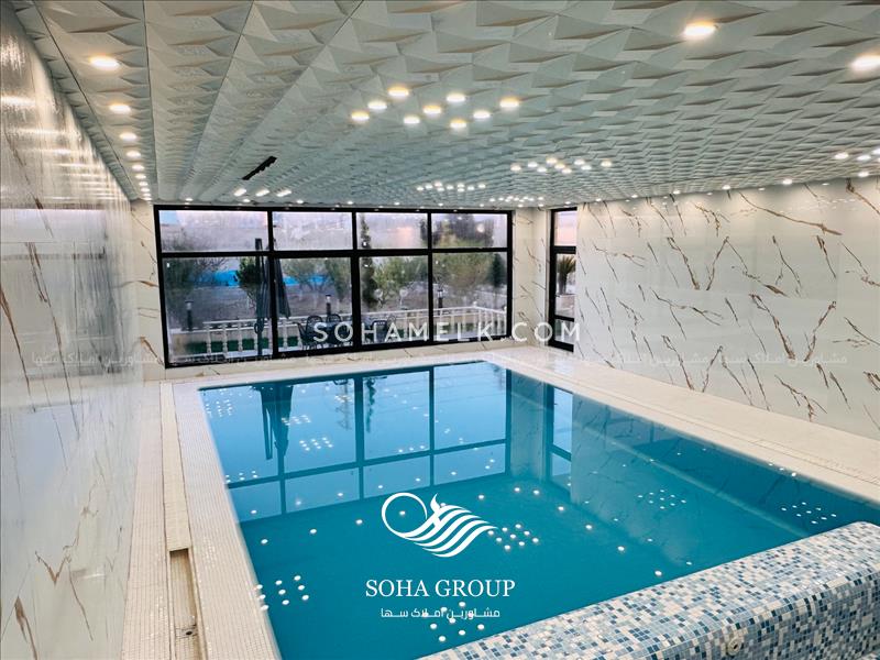 باغ ویلا با 900 متر ساختمان لاکچری 