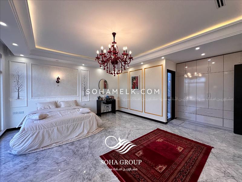 باغ ویلا با 900 متر ساختمان لاکچری 