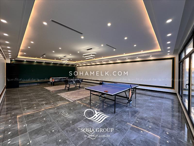 باغ ویلا با 900 متر ساختمان لاکچری 