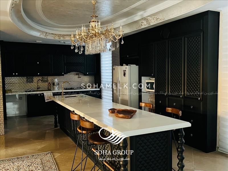 فروش عمارت کلاسیک در شهرک جهان ویلا کرج 