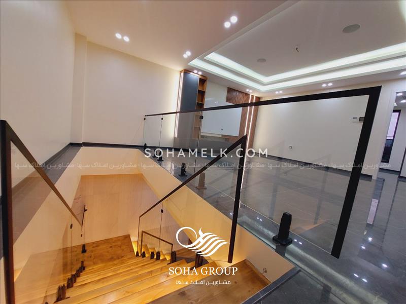 525 متر باغ ویلا نوساز و بسیار زیبا در لم آباد ملارد