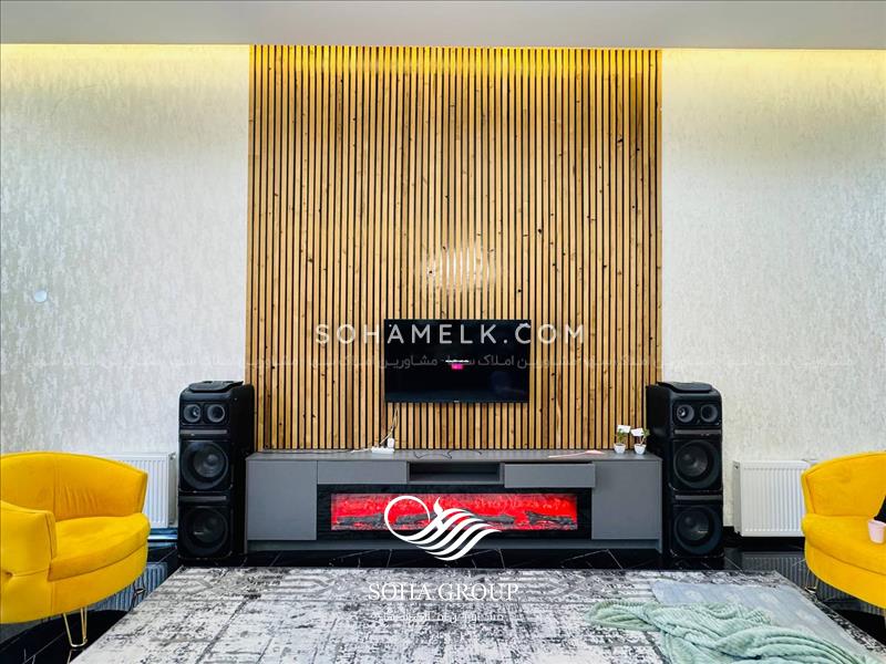 300 متر باغ ویلای نقلی و زیبا در لم آباد ملارد