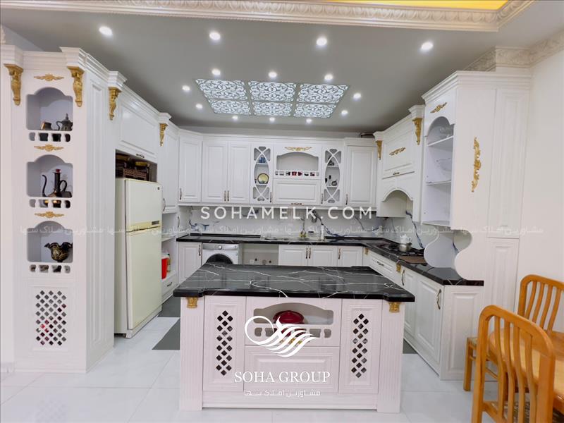 600 متر باغ ویلای کلاسیک در کردزار شهریار