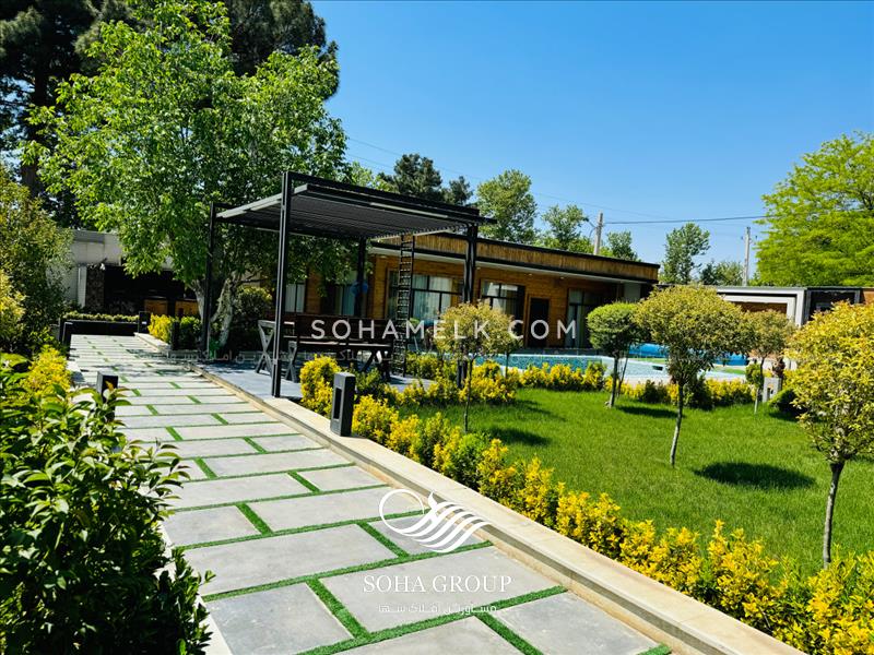 1330 متر باغ ویلای فوق العاده زیبا در محمدشهر کرج