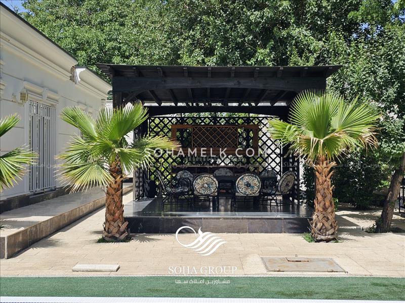 2500 متر باغ ویلای فوق‌العاده در قلب شهریار