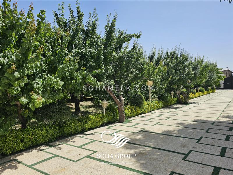 2500 متر باغ ویلای فوق‌العاده در قلب شهریار