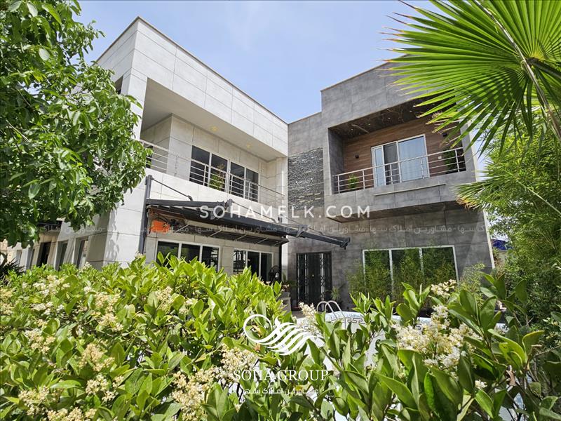 940 متر باغ ویلای بسیار لوکس و زیبا در فردیس کرج