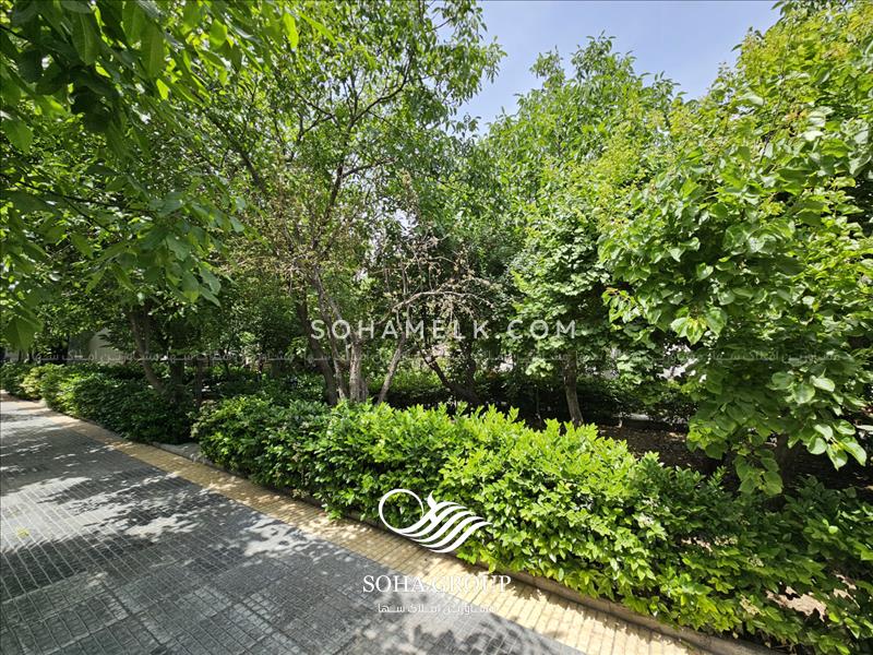 940 متر باغ ویلای بسیار لوکس و زیبا در فردیس کرج