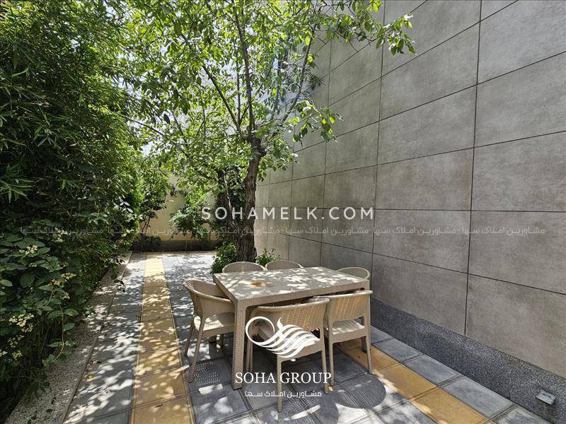 940 متر باغ ویلای بسیار لوکس و زیبا در فردیس کرج