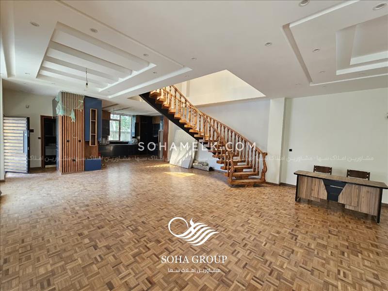 900 متر باغ ویلای لوکس در بهترین لوکیشن فردیس کرج