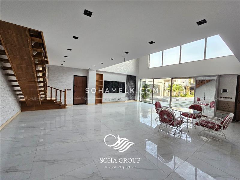 600 متر باغ ویلای لوکس در ملارد ویلای شمالی