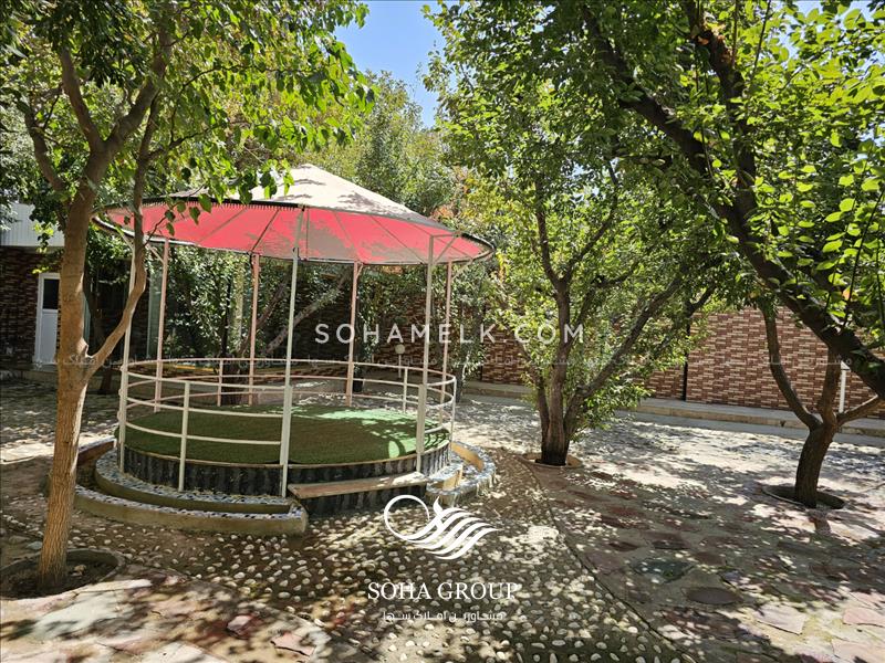 2400 متر باغ ویلای بسیار زیبا در دل باغات شهریار