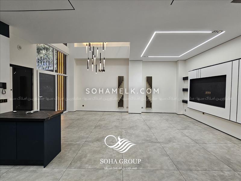 250 متر باغ ویلای لوکس و نقلی در شهرک ویلایی تیسفون شهریار