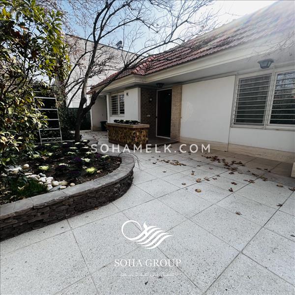 750 متر باغ ویلای بازسازی شده در دهکده ویلایی فردیس